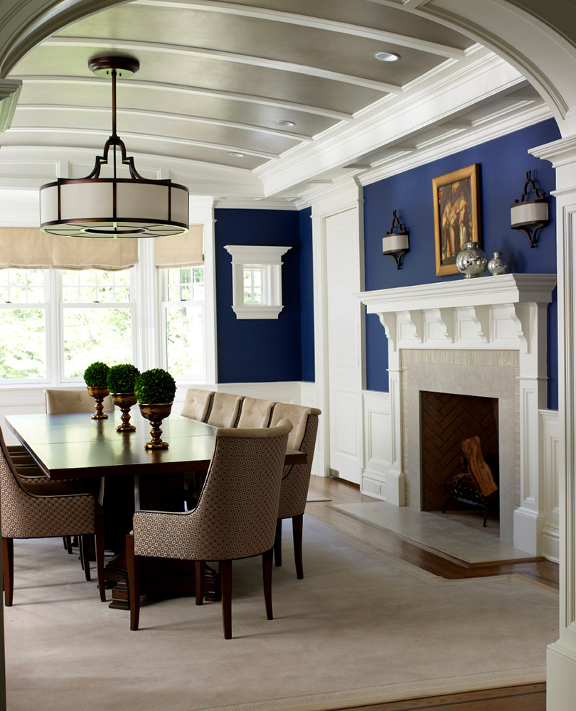 Navy Blue and Crisp White Dining Room blue rooms www.pattersondecoratinggroup.com/blog