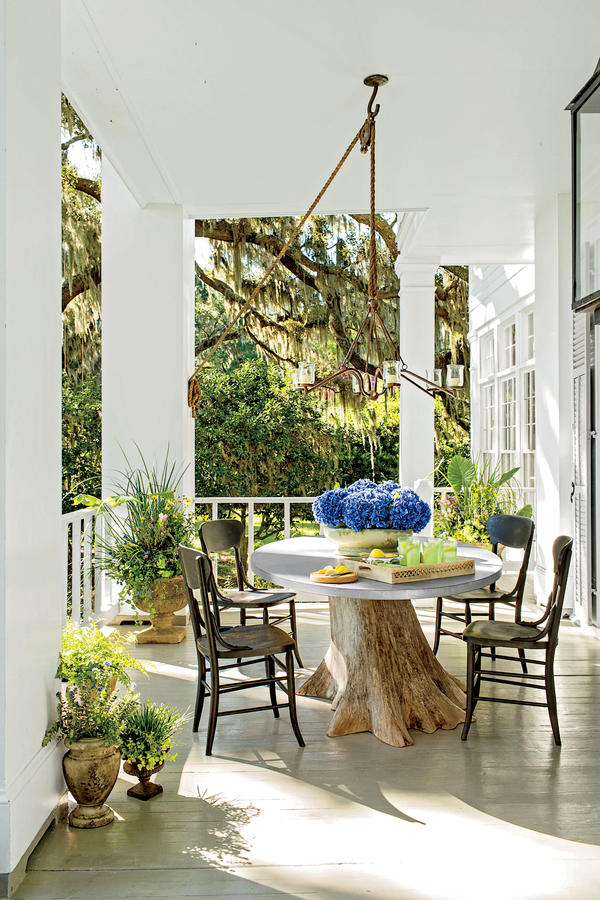 Coastal Entertaining Porch www.PattersonDecoratingGroup.com/blog