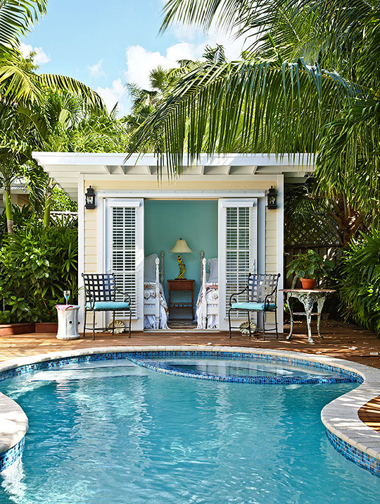 ALT TEXT: Key West vacation home with fabulous guesthouse and pool! www.PattersonDecoratingGroup.com/blog